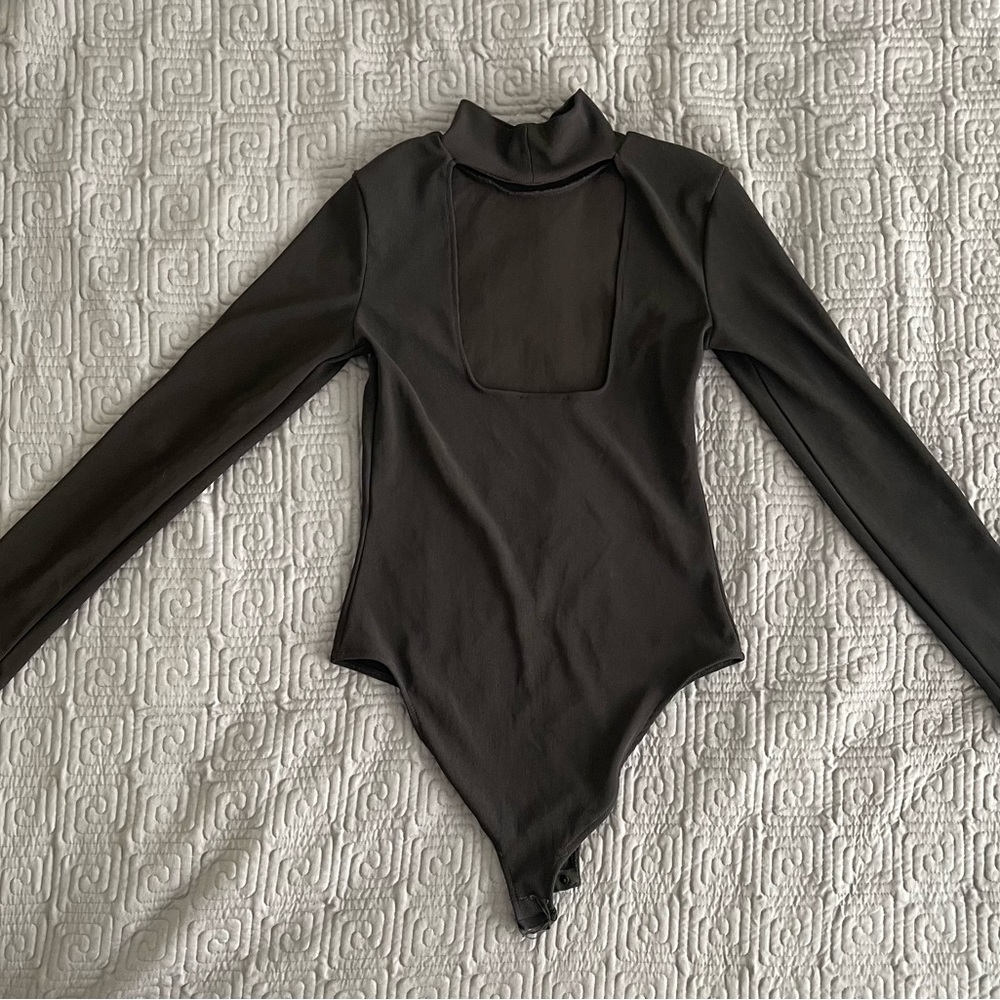 Zara open back bodysuit (NEVER WORN)